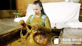 Bettys_favourite_workout_trailer_manurefetish