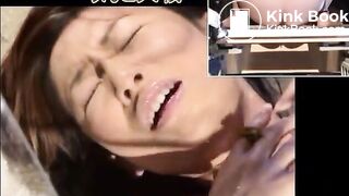 japanese-lesbian-scat-15