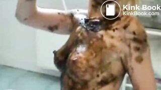 shit-on-her-face-718