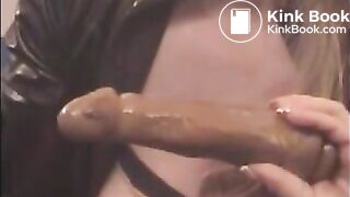 Milf anal masturbation with dirty toy