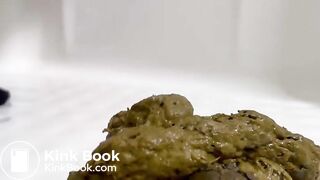 Stinky Sweet Heart-Shaped Shit