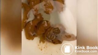 eruptions sur la lune