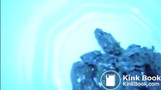 Hot milf shit and piss in the bathtube