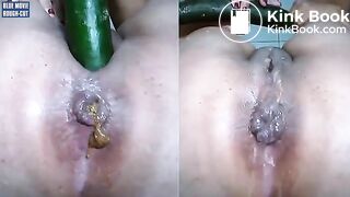 shit wgile Cucumber Fuck