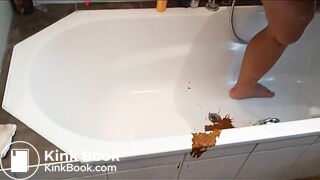 Stehend scheißen ging etwas daneben ;)