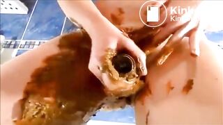 Milf smearing shit on her body masturbating fisting and squirting