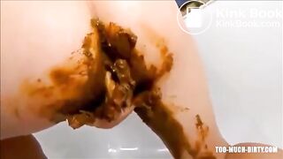 Milf smearing shit on her body masturbating fisting and squirting