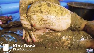 Lyndra Lynn waifu in diapers - with lots of cowshit