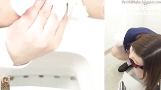 Soft, Cute Waifu (Suzuka) Pooping 9