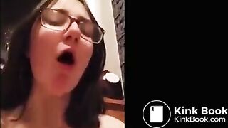 teen-girl-eating-her-shit