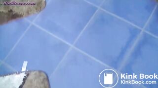 Nine month pregnant showing constipated poop