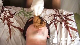 Scatfacesitting video13