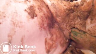 Mr Fog & Elle - Le Concombre est  bon pour la santé 02 Sur 10