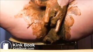 Woman fisting herself with a lot of shit