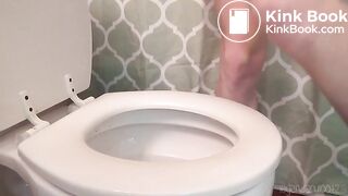 Camgirl really needs to shit