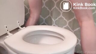 Camgirl really needs to shit