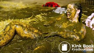 Farmer Girl Bettys messy mistake - bathing in cowshit