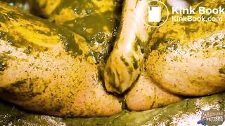 Farmer Girl Bettys messy mistake - bathing in cowshit