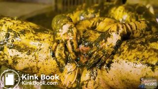 Farmer Girl Bettys messy mistake - bathing in cowshit