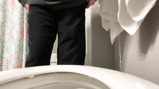 femme poilue des fesses
