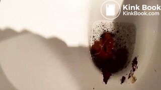 White ass takes out giant turd