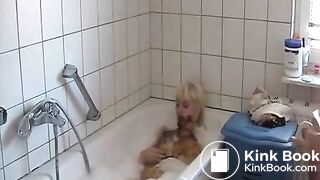 bain de caca sur demande