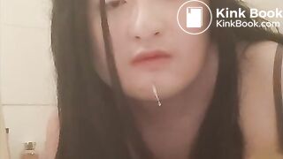 [SCAT] Stinky girl has some fun (part 3)