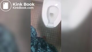 Teacher shitting on her break