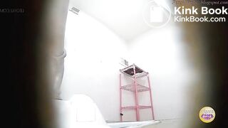 Constipated Waifu (Minami) Pooping 11