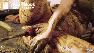 Lyndra Lynn Messy girl next door - lots of cowshit and piss