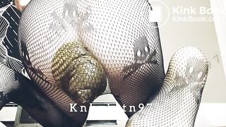 Pooping in fishnets!