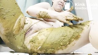 Pantyhose pooping and smearing