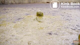 Lyndra Lynns Manure Pool swimming in cowshit