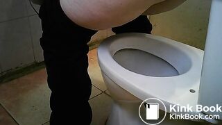 Hospital granny poops 1