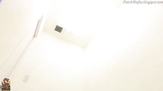 Soft, Cute Waifu (Suzuka) Pooping 4