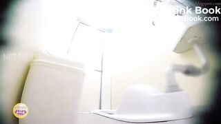 Smol Waifu (Haruka) Pooping 5