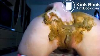 Girl shitting diarrhea and fisting asshole