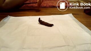 Cutie spreads wide and poops