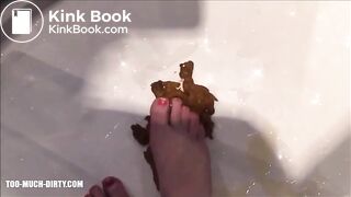 Girl shit and piss in the shower and put her feet on it