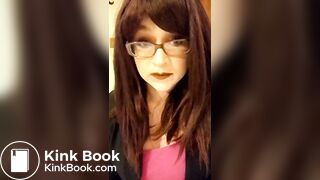 Dolly Shits and snorts like a pig