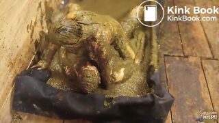 Lyndra and Franky Manure Barn - sensual fuck in cowshit