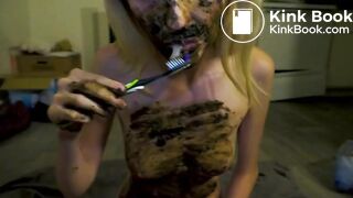 brushing my teeth with scat