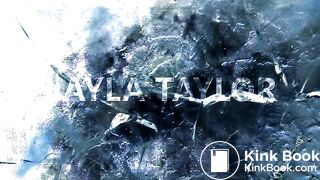 Enema explod in outfits