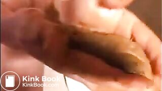 Woman shit diarrhea and smear it on her butt