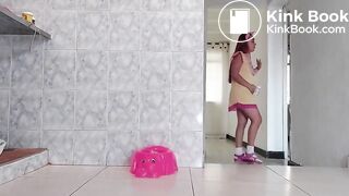 Sara Learns to go Potty