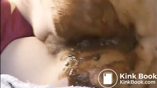 Girl shit and smears poop on her ass