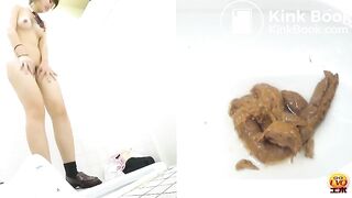 Bunny Waifu Pooping 8