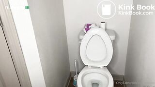 almost did not make the toilet