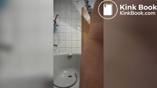 Fette-Beate-hat-Scheisse-am-Speckwanst