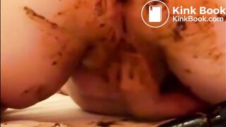 Fat woman shitting and masturbating